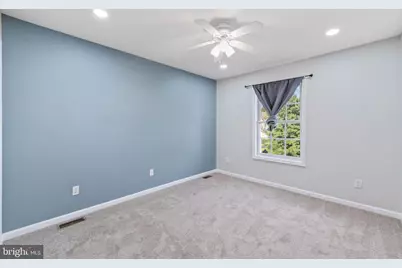 33 Farmington Court, Bordentown, NJ 08505 - Photo 24