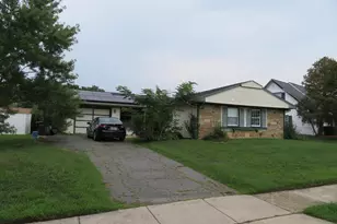 49 Gabriel Ln, Willingboro, NJ 08046 - Photo 2