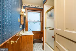 302 8th St, Riverton, NJ 08077 - Photo 18