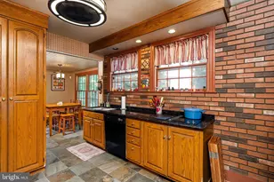 302 8th St, Riverton, NJ 08077 - Photo 16