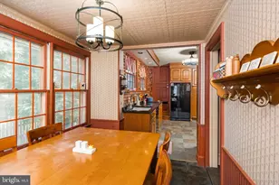 302 8th St, Riverton, NJ 08077 - Photo 14
