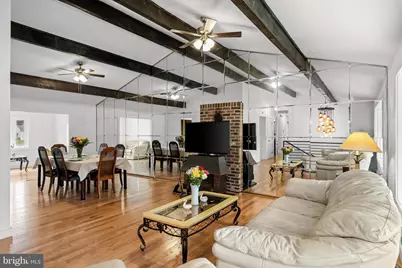 34 W 8th Street, Burlington, NJ 08016 - Photo 10