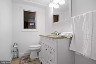34 W 8th St, Burlington, NJ 08016 - Photo 28