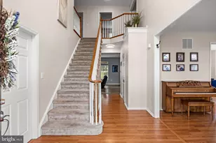 14 Livingston Ln, Lumberton, NJ 08048 - Photo 2