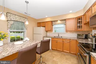 34 Fairfax Dr, Mount Laurel, NJ 08054 - Photo 6