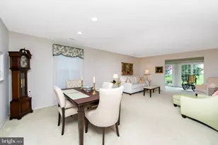 34 Fairfax Dr, Mount Laurel, NJ 08054 - Photo 8
