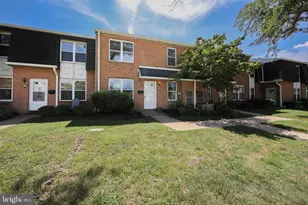 2040 Harbour Dr, Palmyra, NJ 08065 - Photo 2