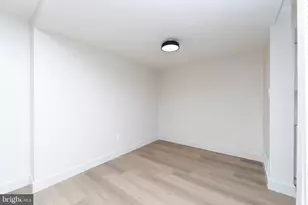2040 Harbour Dr, Palmyra, NJ 08065 - Photo 10