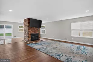 8 Holmes Ln, Marlton, NJ 08053 - Photo 4