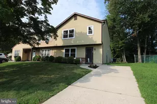 93 Greenwich Dr, Westampton, NJ 08060 - Photo 1