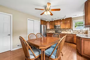 102 Deep Hollow Cir, Mansfield Township, NJ 08022 - Photo 12