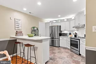 908 Augusta Cir, Mount Laurel, NJ 08054 - Photo 16