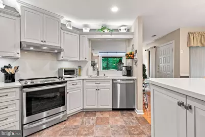 908 Augusta Circle, Mount Laurel, NJ 08054 - Photo 18
