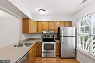 321B Delancey Pl, Mount Laurel, NJ 08054 - Photo 6