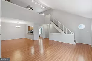 321B Delancey Pl, Mount Laurel, NJ 08054 - Photo 4