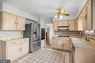 109 Cardinal Rd, Edgewater Park, NJ 08010 - Photo 14