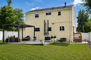 23 Wellington Pl, Burlington, NJ 08016 - Photo 22