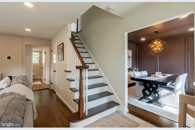23 Wellington Place, Burlington, NJ 08016 - Photo 4