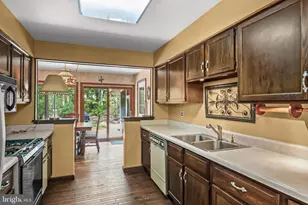 4 Arrow Wood Mews, Medford, NJ 08055 - Photo 12