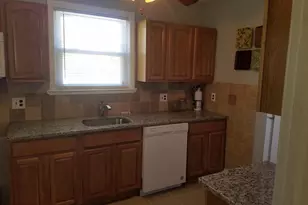 215 W 3rd St, Palmyra, NJ 08065 - Photo 22