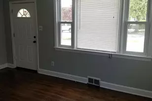 215 W 3rd St, Palmyra, NJ 08065 - Photo 4