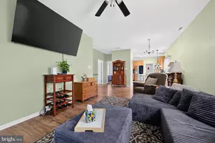21 Belmont Ave, Edgewater Park, NJ 08010 - Photo 2