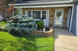 29 Marlborough Dr, Southampton, NJ 08088 - Photo 2