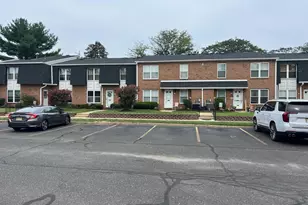 1100 Harbour Dr, Palmyra, NJ 08065 - Photo 1