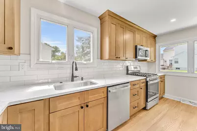 19 Kingsbridge Drive, Burlington, NJ 08016 - Photo 24