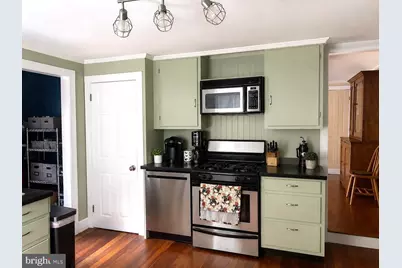 14 Miles Avenue, Bordentown, NJ 08505 - Photo 8