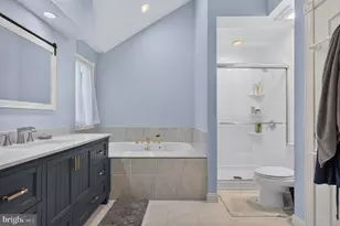 29 Lexington Ct, Mount Laurel, NJ 08054 - Photo 32