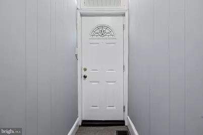 306 Jones Avenue, Burlington, NJ 08016 - Photo 10