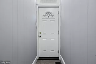 306 Jones Ave, Burlington, NJ 08016 - Photo 10