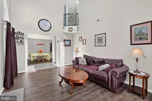 14 Sandhurst Dr, Mount Laurel, NJ 08054 - Photo 4