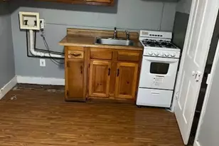 27 Pine St, Mount Holly, NJ 08060 - Photo 2