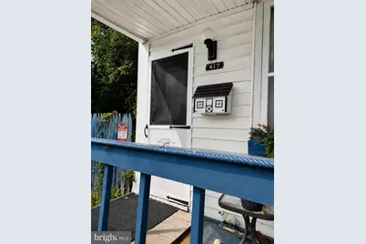 417 Magnolia Street, Beverly, NJ 08010 - Photo 2