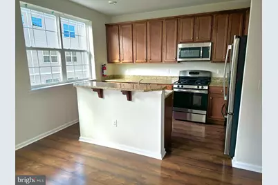 46 Creekside Way, Burlington, NJ 08016 - Photo 2