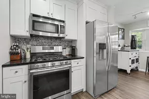 4 Fairfax Ct, Bordentown, NJ 08505 - Photo 14