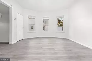 709 Bridgeboro St, Riverside, NJ 08075 - Photo 8