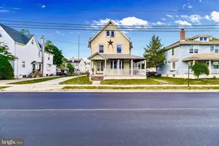 709 Bridgeboro St, Riverside, NJ 08075 - Photo 2