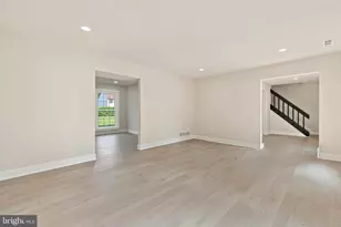 48 Meadowrue Ct, Mount Laurel, NJ 08054 - Photo 6