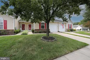 4 Clifford Dr, Mount Laurel, NJ 08054 - Photo 2