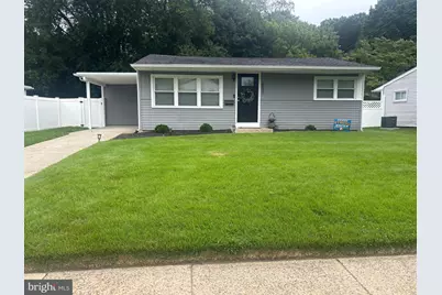 653 N Coles Avenue, Maple Shade, NJ 08052 - Photo 1
