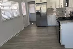 653 N Coles Ave, Maple Shade, NJ 08052 - Photo 6
