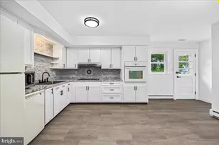 46 Browning Ave, Moorestown, NJ 08057 - Photo 2