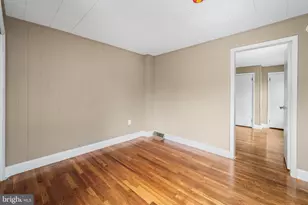 1012 W 4th Street W, Florence, NJ 08518 - Photo 24