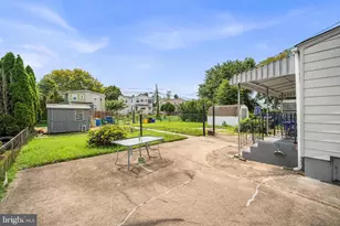 1012 W 4th Street W, Florence, NJ 08518 - Photo 36