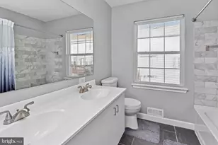 37 Arrowhead Dr, Burlington, NJ 08016 - Photo 30