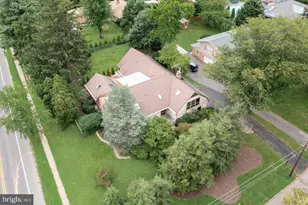 1 Buttonwood Ln, Cinnaminson, NJ 08077 - Photo 2