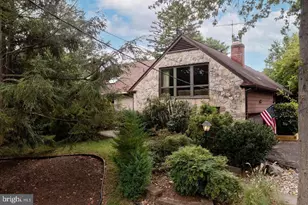 1 Buttonwood Ln, Cinnaminson, NJ 08077 - Photo 1